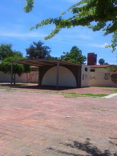 Plaza de las Viviendas Populares - Thumbnail
