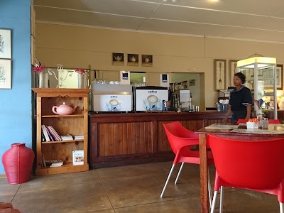 Photos of Red Apple Emporium