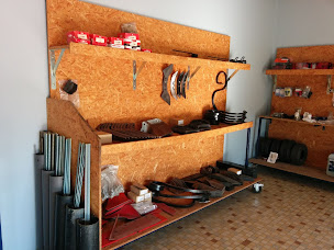 Photo n°3 de Forge Glan'or motoculture à Chanverrie (Atelier de réparation de tracteurs)