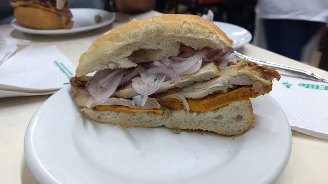 SANGUCHERÍA EL CHINITO