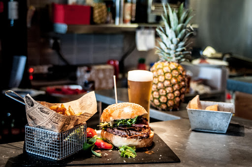 Photo 4 - Le Peak burger bar