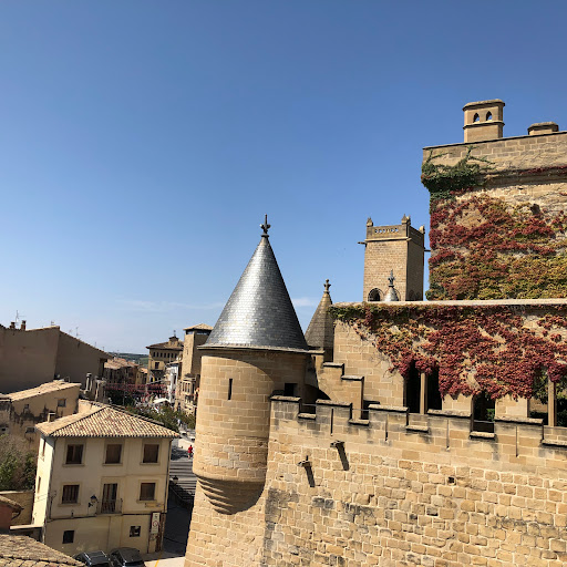 Oficina de Turismo de Olite / Erriberriko turismo bulegoa Gallery - Spain