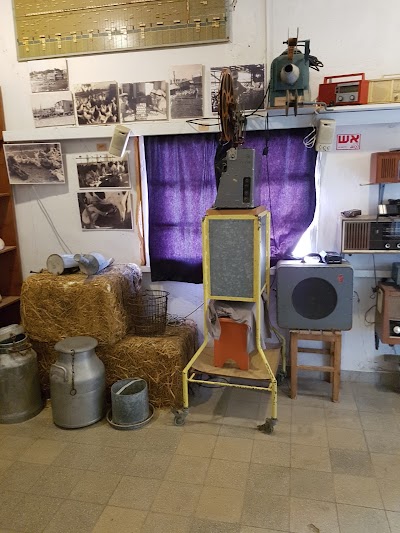 Photos of Kibbutz Yad Mordechai