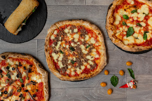 Photo n°3 de Little italy pizza à Chambéry (Restaurant de spécialités d'Italie du Sud)