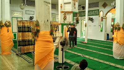 Photos of Masjid Wali Rundun