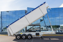 One Trailer (siège social) à Garches