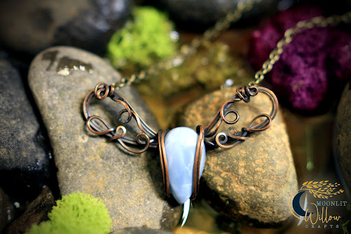 Moonlit Willow Crafts