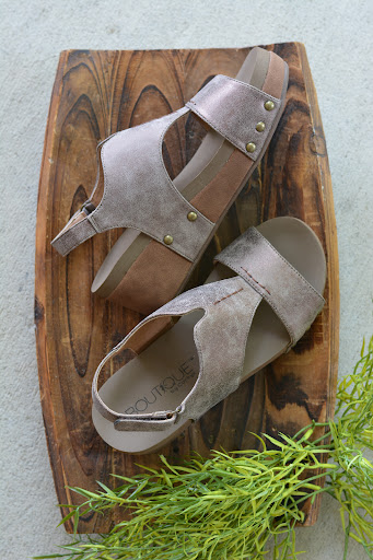 Southern Blu Boutique Gallery - United States