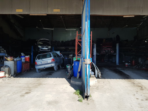 CHAGNY AUTO CASSE - Thumbnail