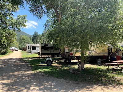 Sierra Village Lodge & RV Park