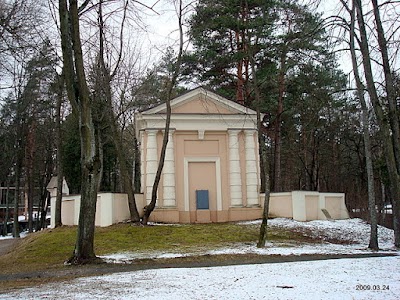 Photos of Bend Park Military Cemetery