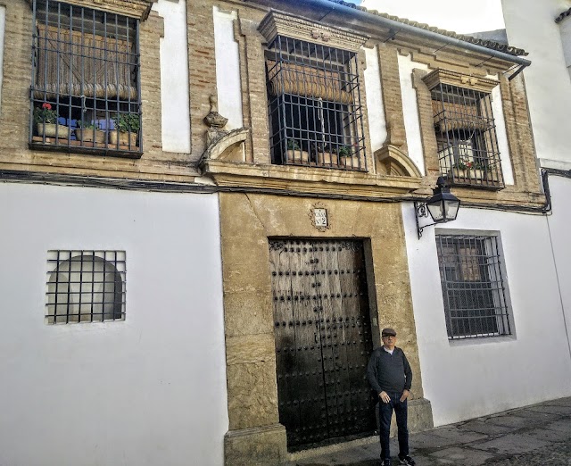 Plaza De Maimonides