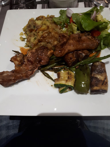 Photo 7 - Food time
