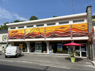 Photo n°2 de Les Boutiques d'Ossau à Bielle (Boutique de laine)