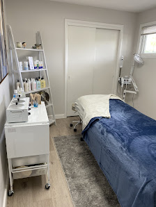 Precision Wax and skin care 4519 Highcrest Rd, Rockford, IL 61107, United States