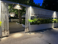 ART Luxury Design by Kelly Vorrea