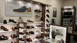 Photo n°25 de Chaussures Mephisto Marseille à Marseille (Centre de recyclage)