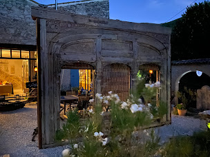 Photo n°9 de Mas De La Pauze à Reilhanette (Chambre d'hôtes)