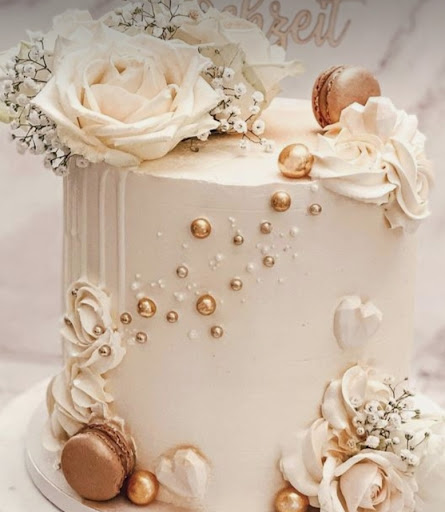 Cake by safia oldham