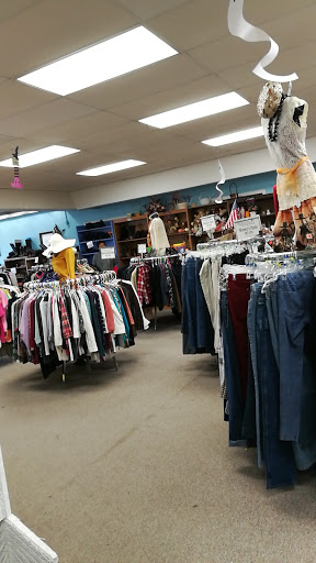 Palouse Treasures Thrift Store - Thumbnail