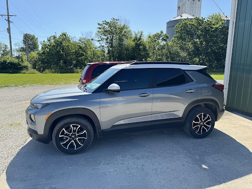 Lloyd’s Premier Auto Styling - Thumbnail