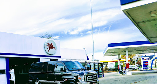 Paul & Bill's Car Wash - Thumbnail
