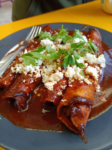 Taqueria y Marisquería "RUFI" - Thumbnail