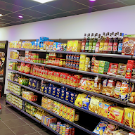 Alimentation de Nuit Et jour ,STAR NIGHT SHOP , ST JUST à Marseille