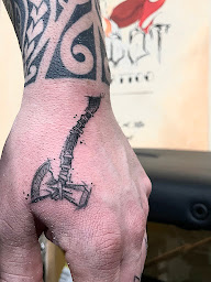Photo n°17 de Pest Tattoo à Vassel (Tatoueur)