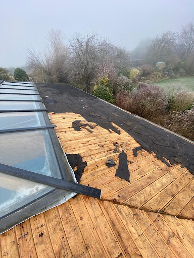 SB Roofing Bath Logo