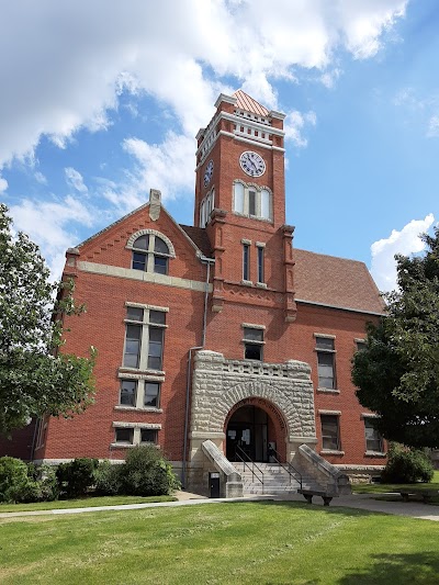 Tama County Courthouse