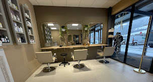 Photo n°25 de Naturéa coiffure à Vic-sur-Cère (Salon de coiffure)