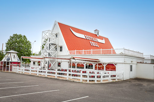 Photo 10 - John’s Burger