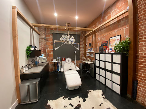 AlviArmani San Diego — hair transplant clinic in