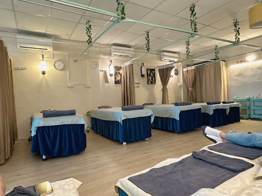 Freeways Wellness Foot & Body Massage (AMK) - Thumbnail