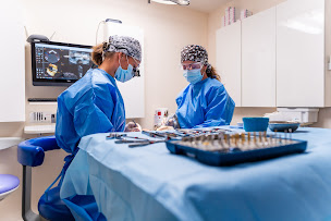 Photo n°6 de Dr Simona SIMKOVA, Parodontologie et Implantologie à Vincennes (Parodontiste)