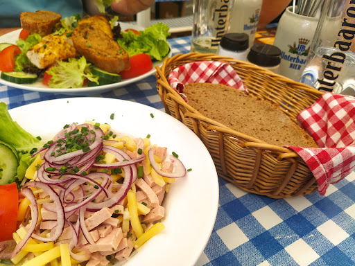 Waldbiergarten - Visual