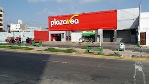 plazaVea super La Perla 3