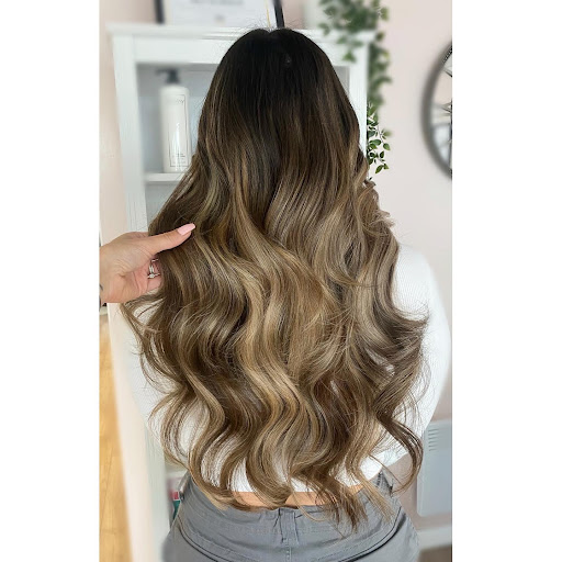 Hair extensions by kym - Thumbnail