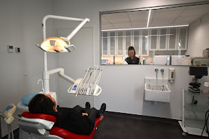 Photo n°3 de Dr Franck Bellaiche à Boissy-l'Aillerie (Cabinet dentaire)