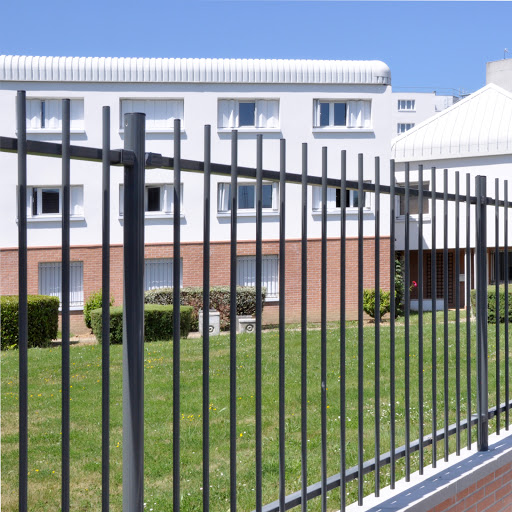 Photo de Normaclo clôtures et portails à Andé (27430)