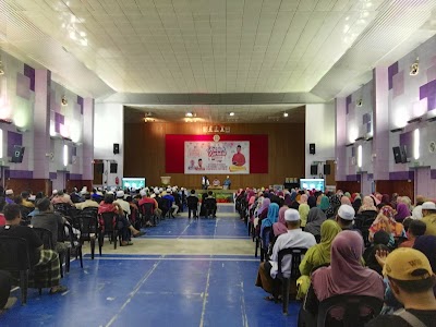 Dewan merdeka parit buntar