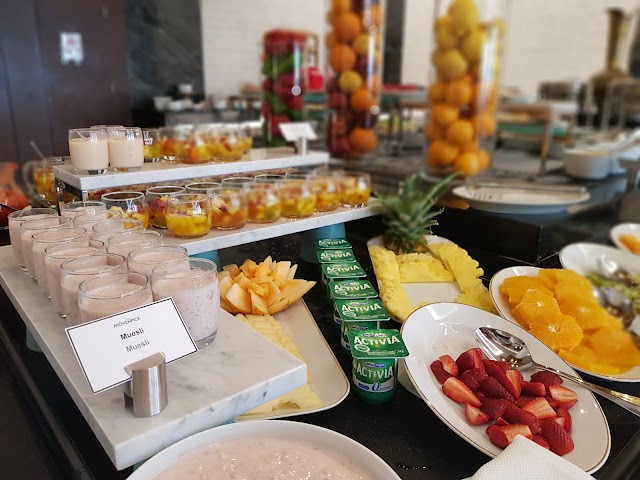 Mövenpick Hotel Du Lac Tunis