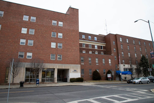 HealthAlliance Broadway - Thumbnail