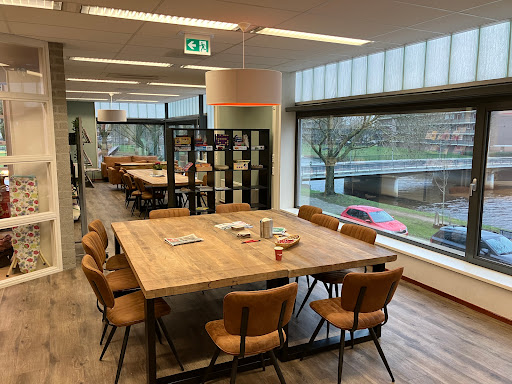 Brede Bossche School Aan De Aa - Thumbnail