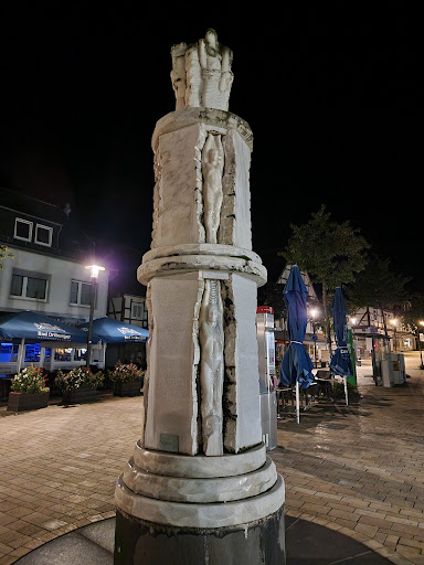 Raiffeisen brunnen - Thumbnail