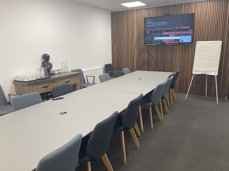 Monarch House - Serviced offices photo 3