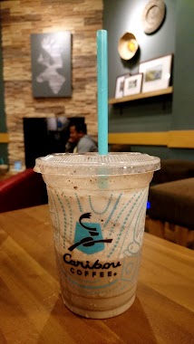 Caribou Coffee Sarinah, Author: Erwandy Lim