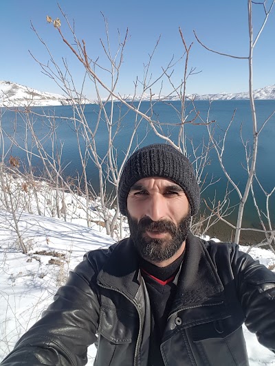 Photos of Hazar G&ouml;l&uuml;