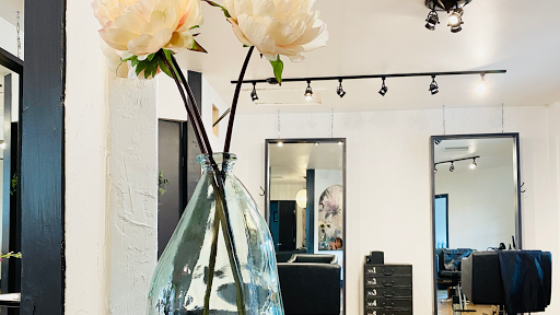 Pixie Hair Studio - Visual